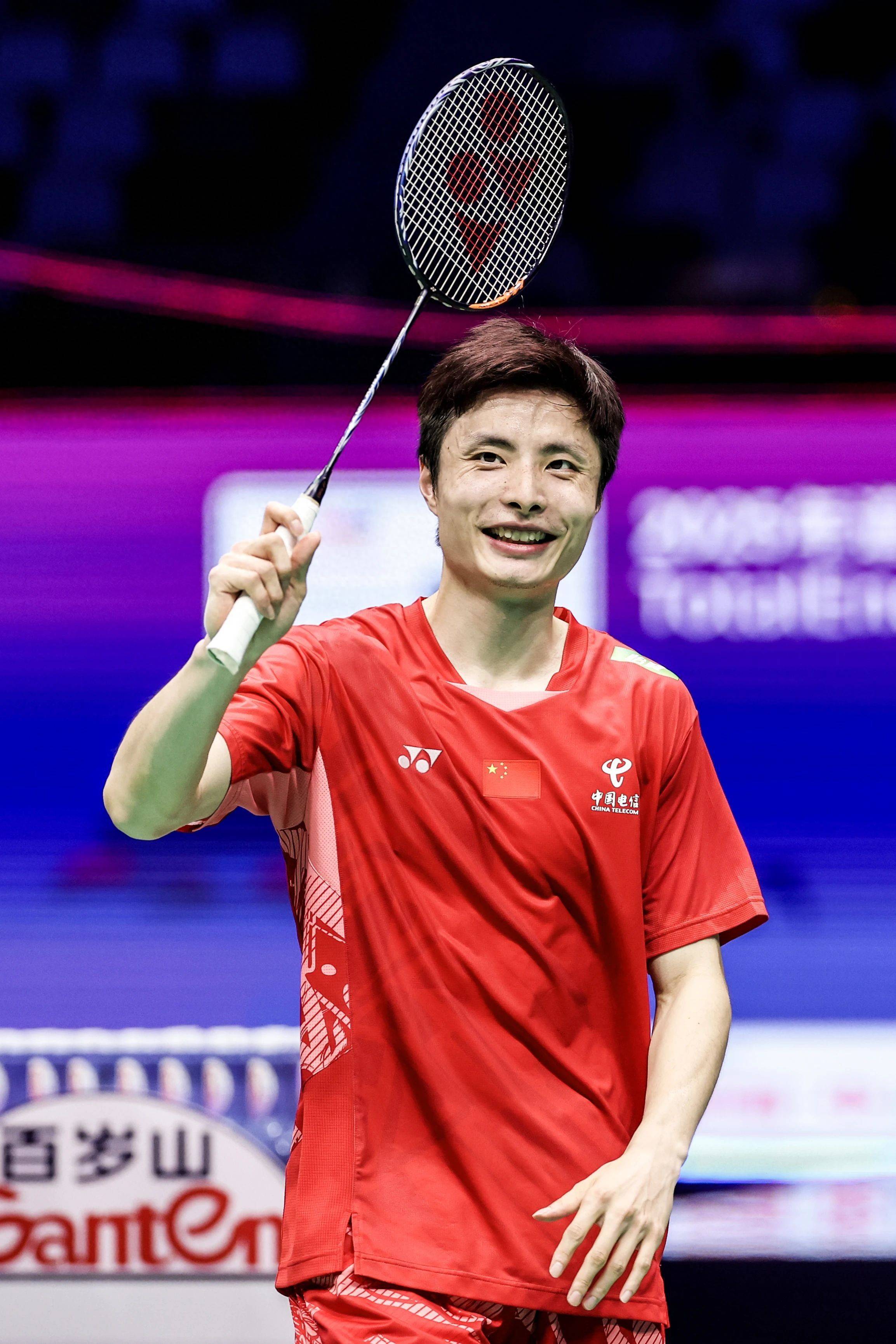 中国队鏖战法国队，石宇奇状态火热的简单介绍