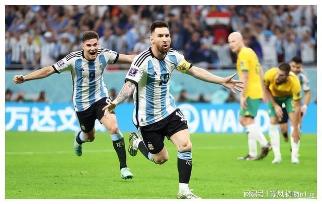 包含AC米兰碾压墨西哥，阿尔瓦雷斯状态火热的词条