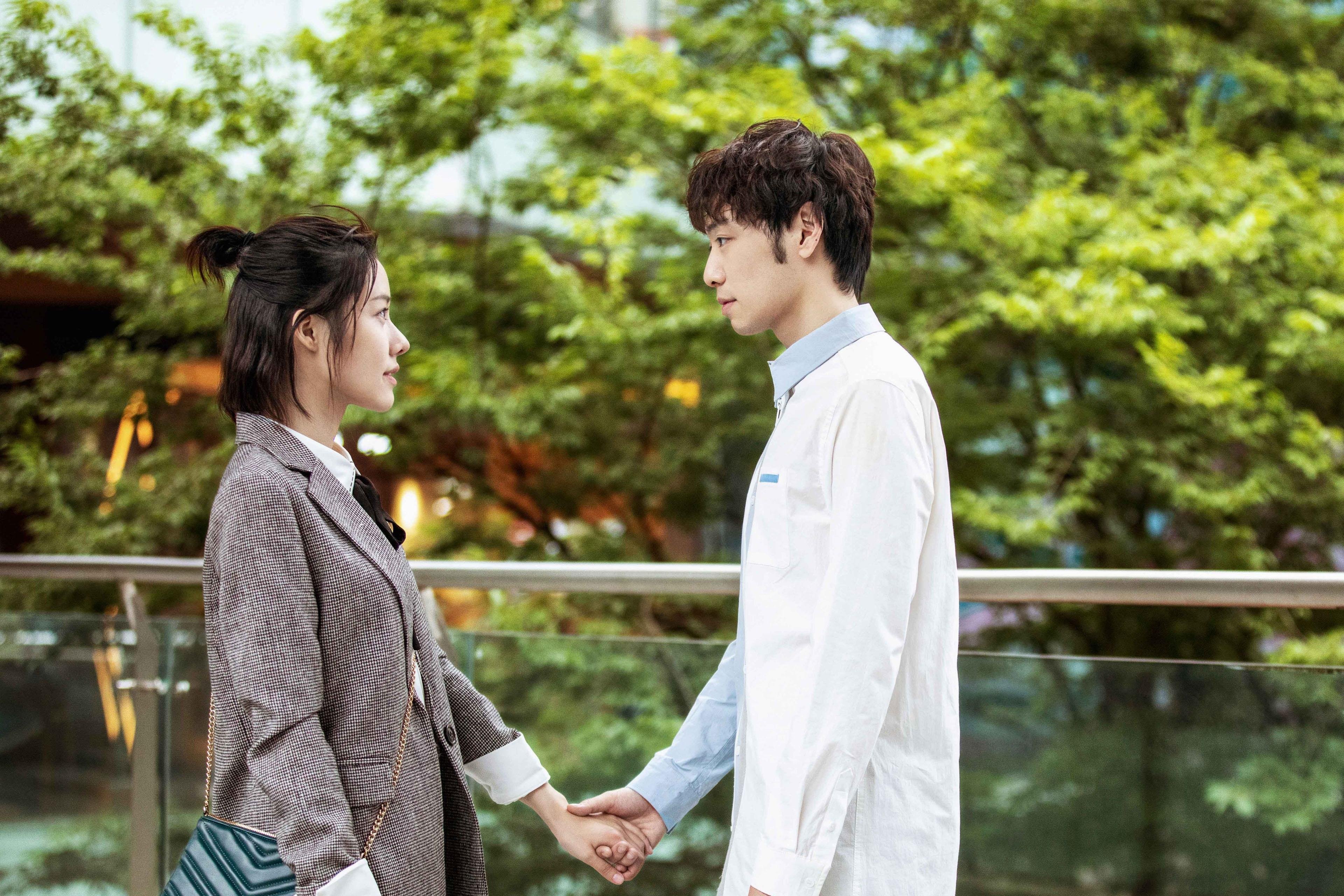 冰与火的淬炼,当苏格兰风暴击穿冰岛地热,拉什福德如何成为唯一的破冰者